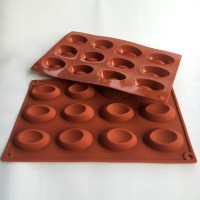 perle-doree-moule-oeurf-creux